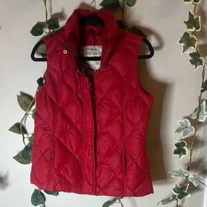 Eddie Bauer Women's Crimson Quilted Vest